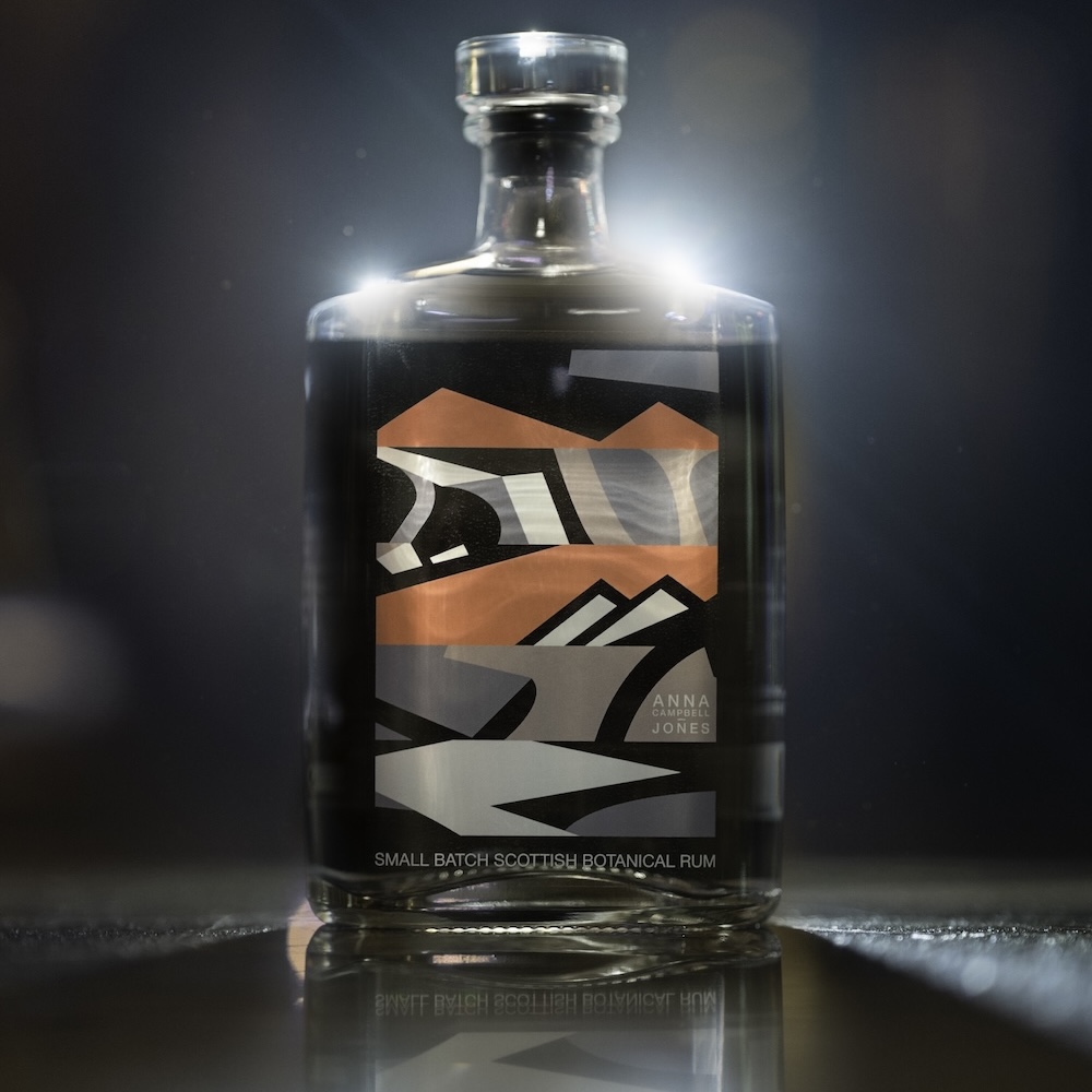 Homes to highballs – BBC judge launches small batch spirit distilled in Glasgow