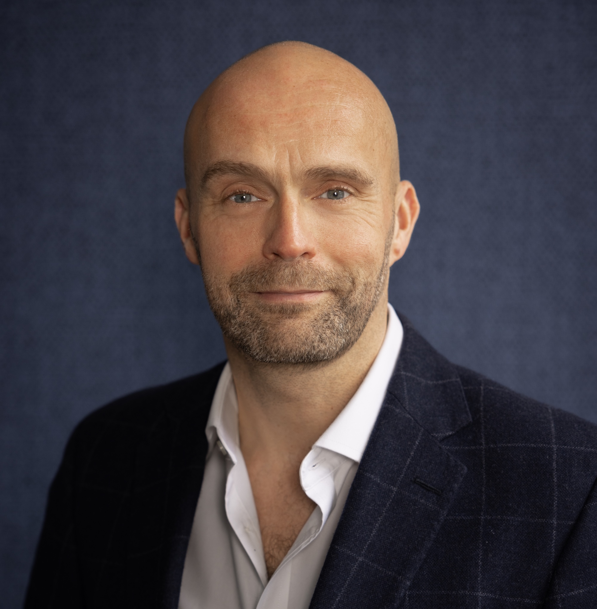 Lismore: Commercial property investment surges in Q4 with £664m deal flurry