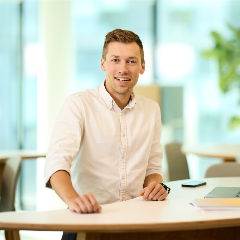 Baillie Gifford in AI partnership with Essentia Analytics