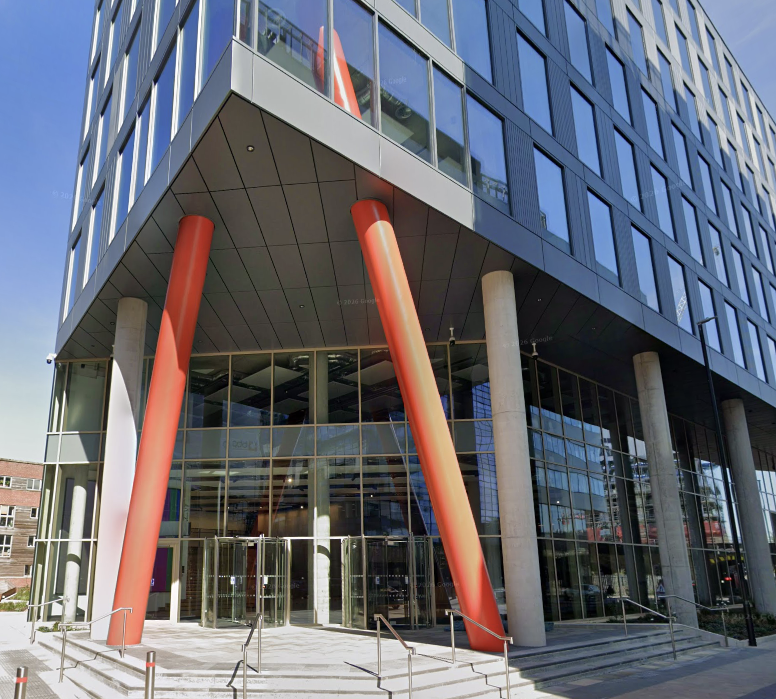 Hargreaves Lansdown orders staff back to office