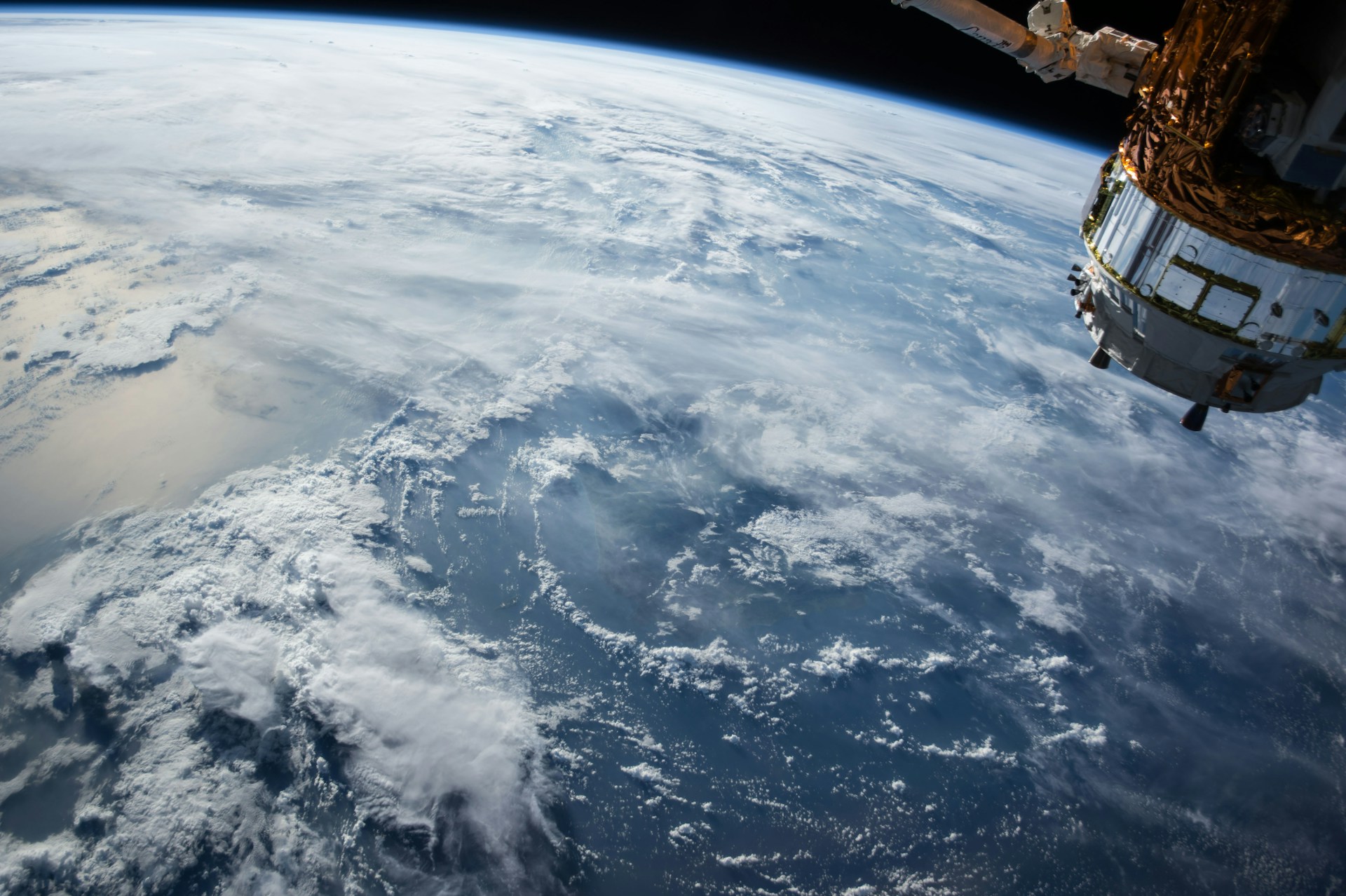 Seraphim Space investee ICEYE closes €450m funding round, NAV to rise 73p a share