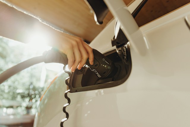Aberdeen Investments and Standard Life back EZO's UK and Ireland EV charging rollout with €150m facility