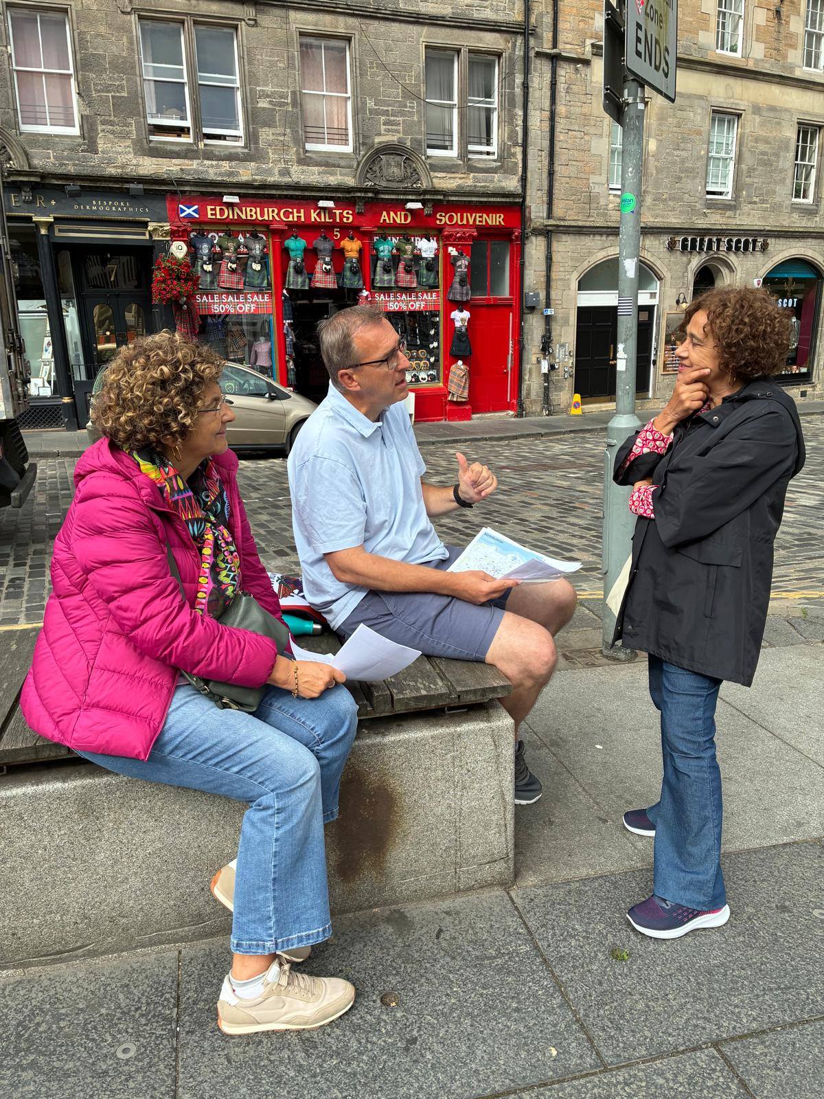 Edinburgh cultural guide builds slow-travel project