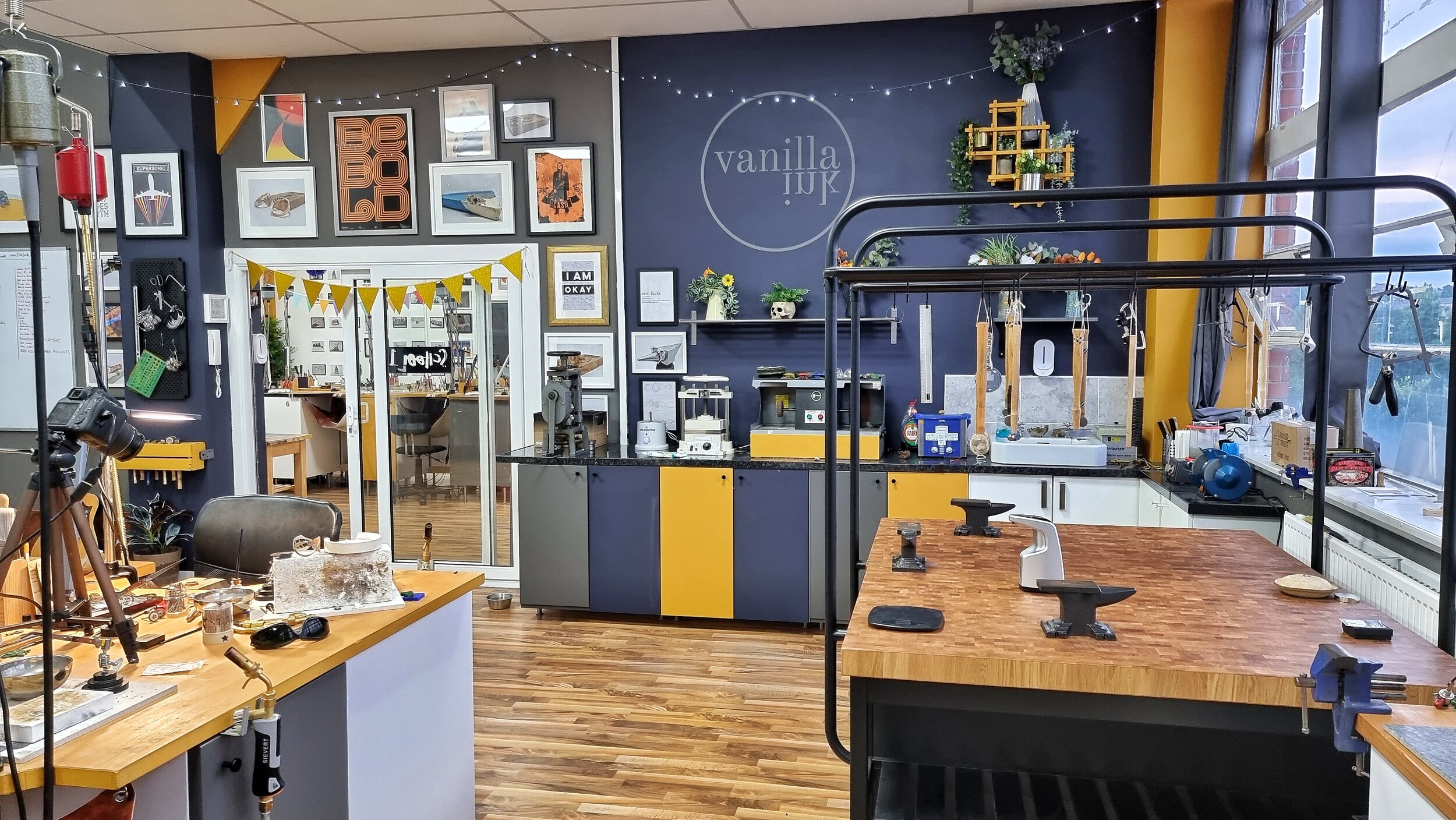 Jewellery school Vanilla Ink CIC receives £45,000 funding boost from SIS