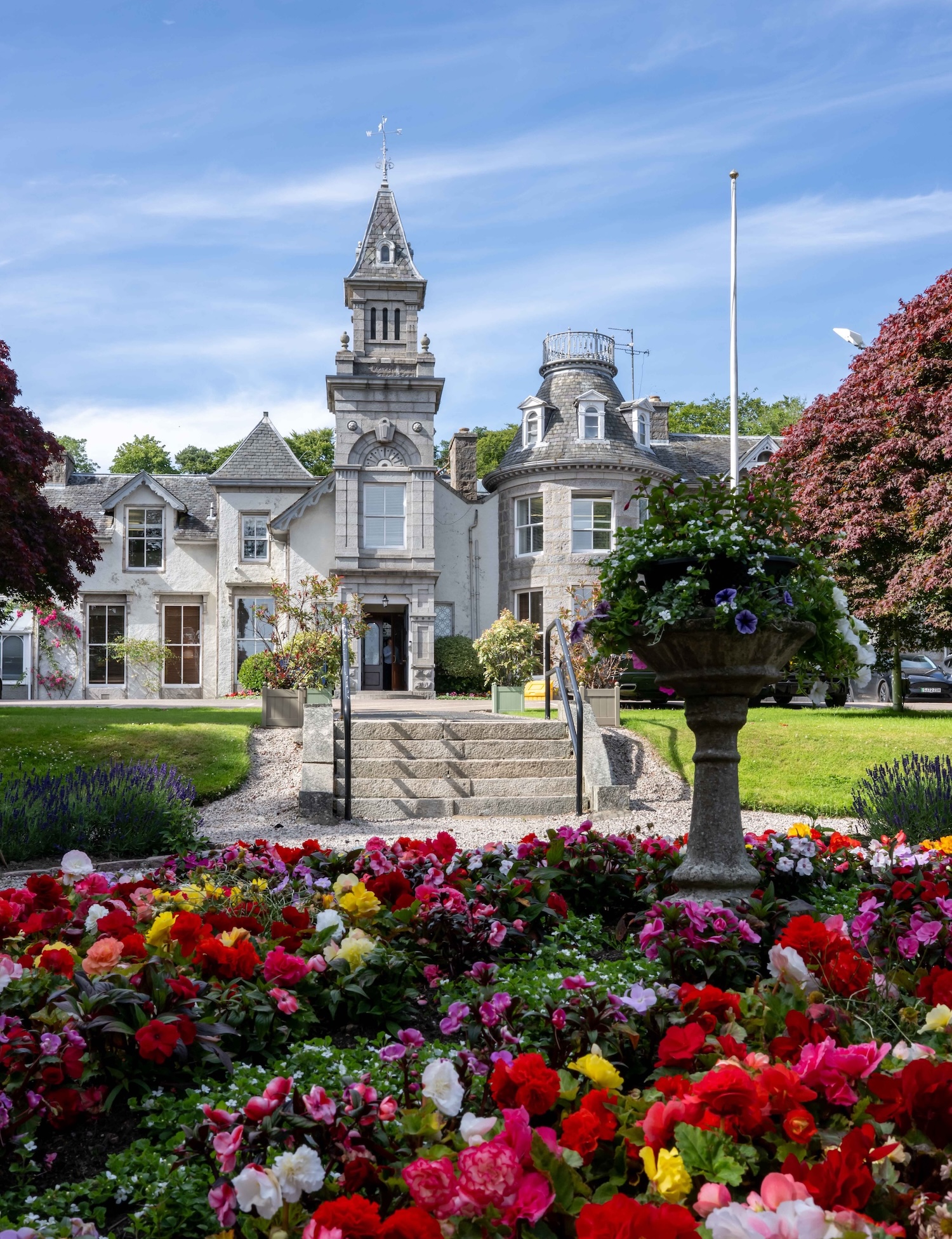 Balmoral Group to purchase members only Aberdeen hotel from Shell