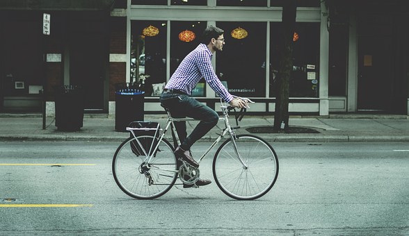 And finally... HSBC bans car parking and tells workers to get on their bikes