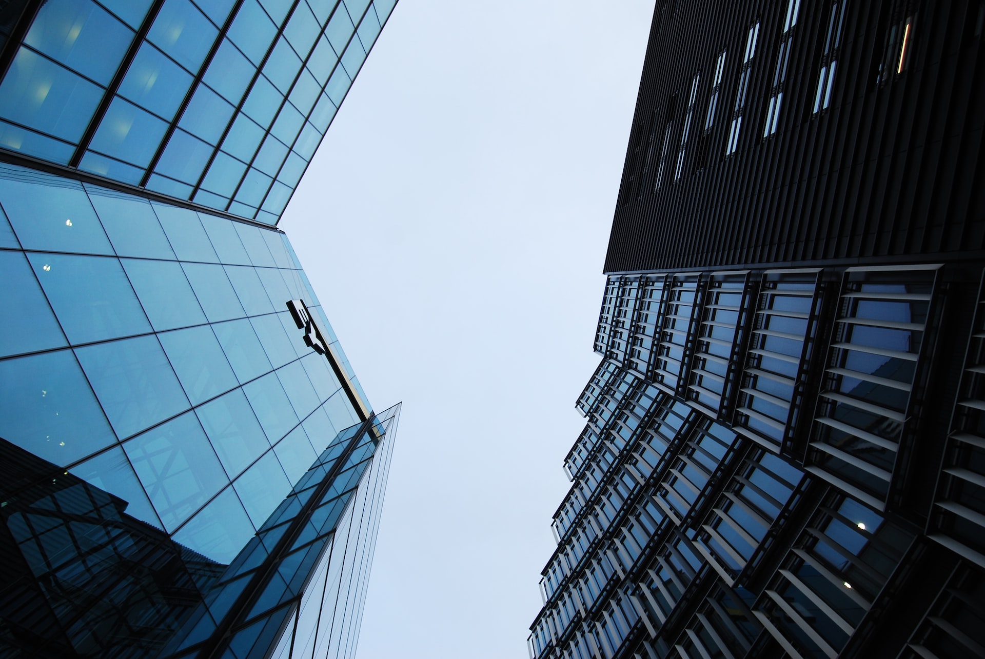 EY UK to slash partner numbers as professional services downturn bites