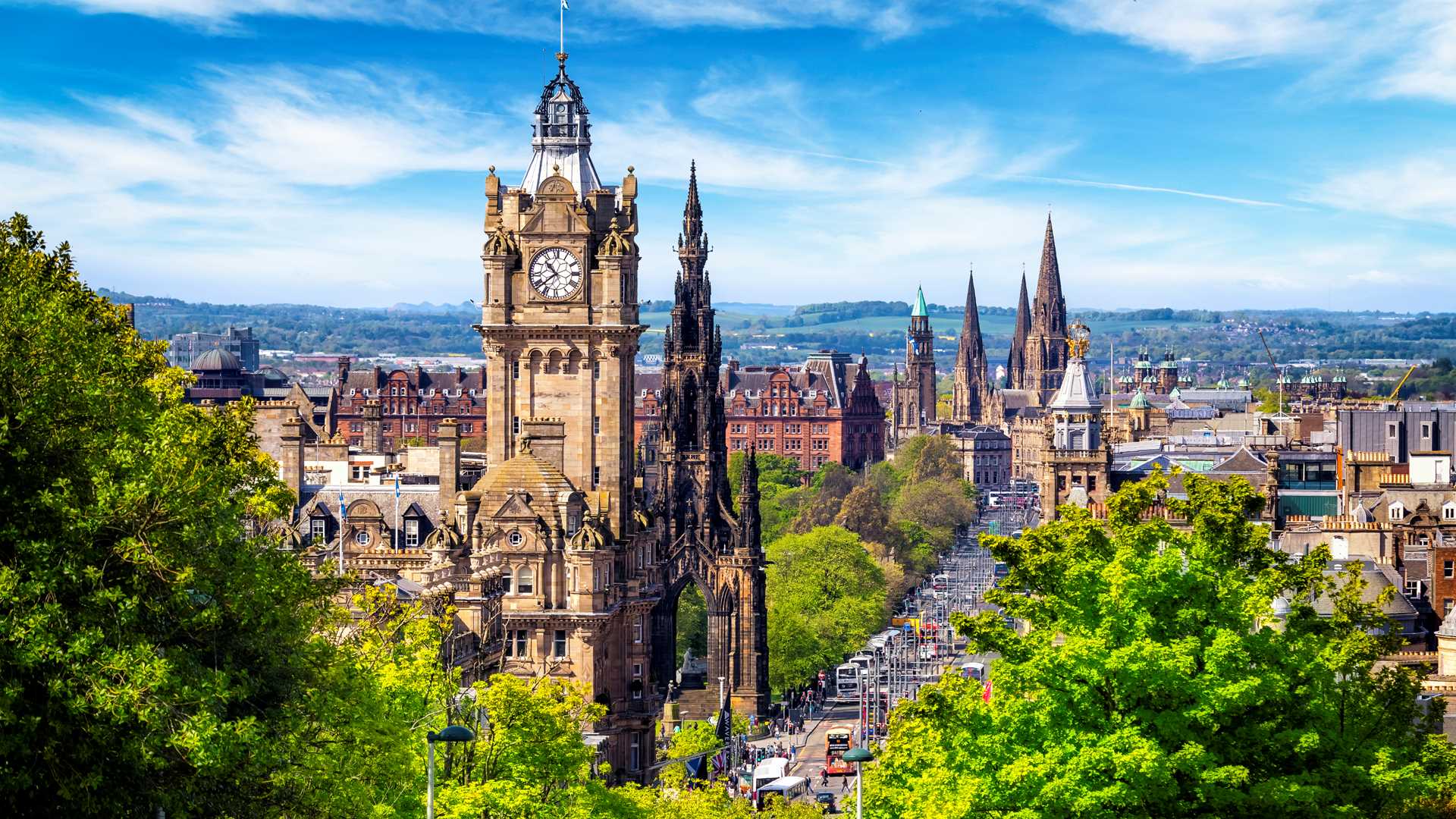 Edinburgh and Glasgow listed as UK innovation hubs in new Knight Frank report