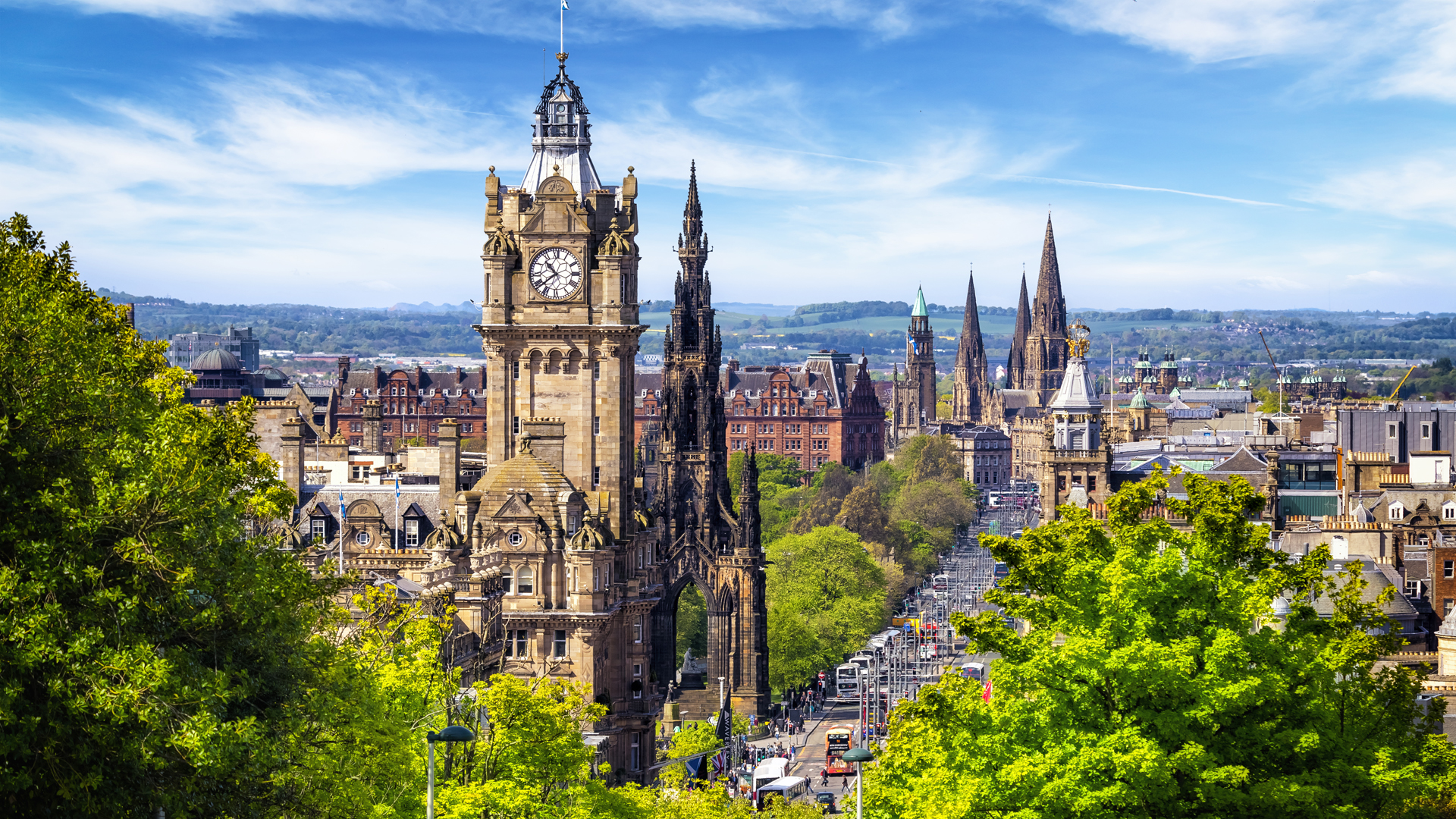 Knight Frank: Commercial property investment in Edinburgh soars to £596m