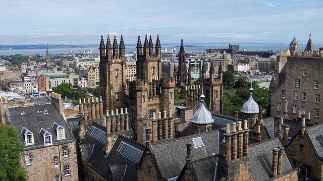 Rent in Edinburgh now £479pm more expensive than Glasgow