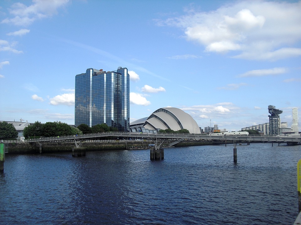 Glasgow leads UK growth for hotel room costs as Edinburgh tops pile again