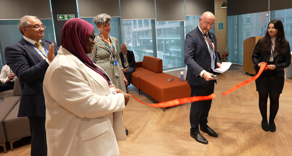 HMRC formally opens new hub in Glasgow