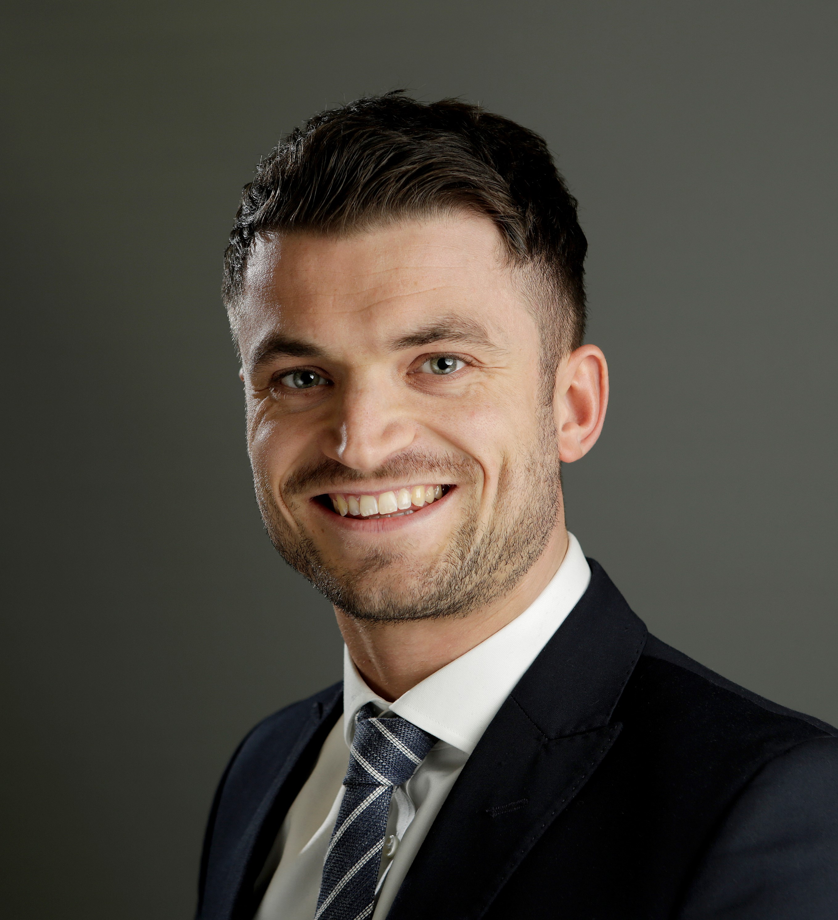 CBRE appoints Lewis Sadowski as senior surveyor in Scottish retail team