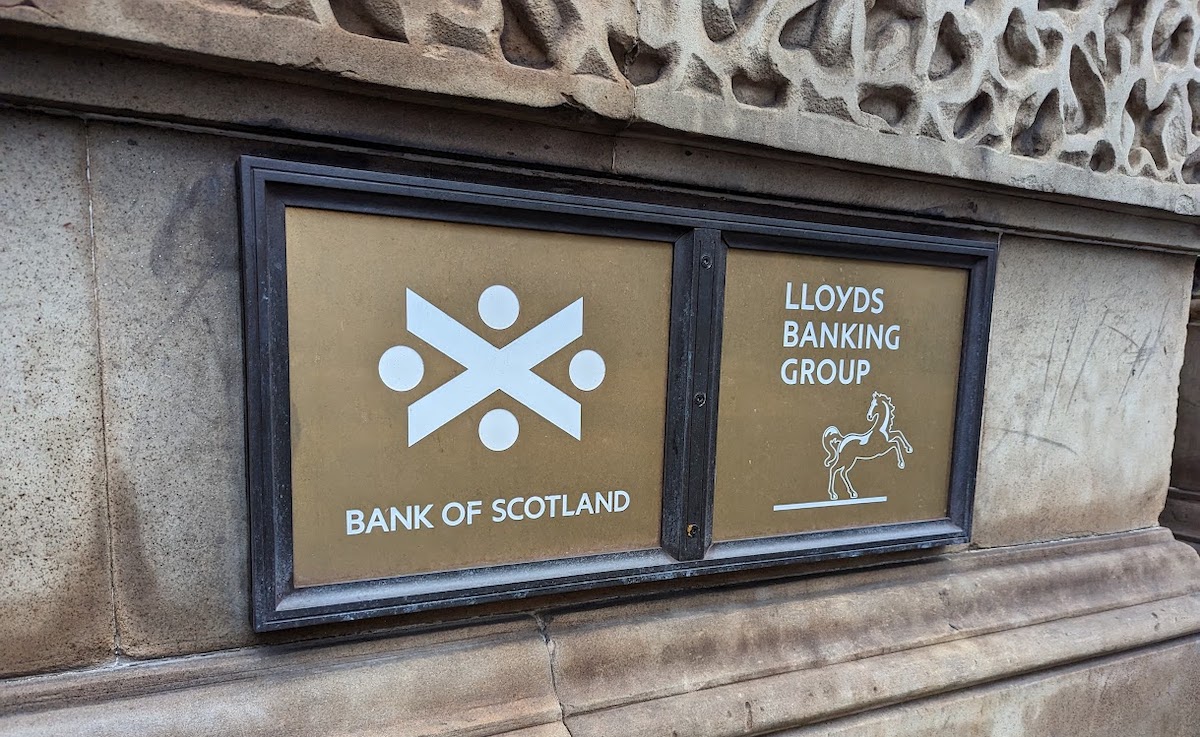 Bank of Scotland owner Lloyds' Q1 profits soar to £2.3bn but cautious outlook remains