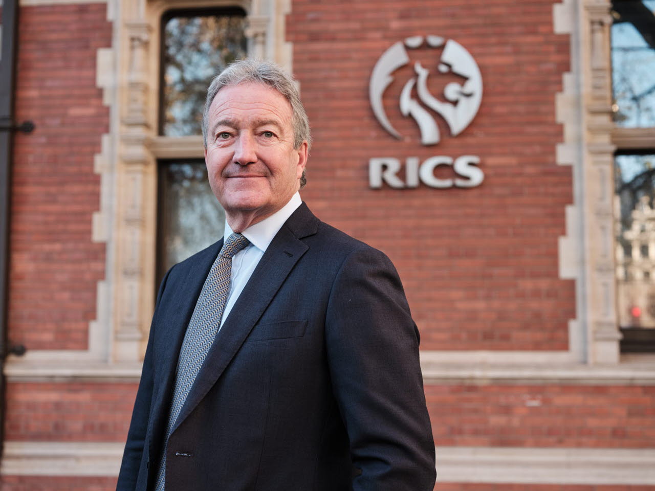 RICS appoints real estate veteran Justin Young as CEO