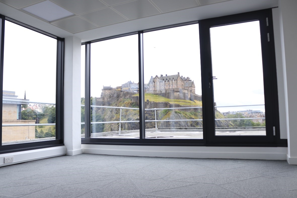 JLL advises on new Hines UK Princes Street letting