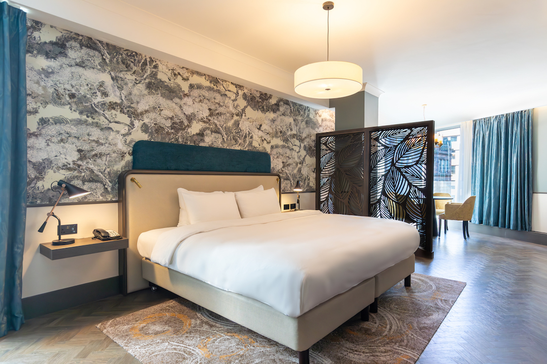 Radisson Blu Glasgow showcases £15m revamp with local design flair