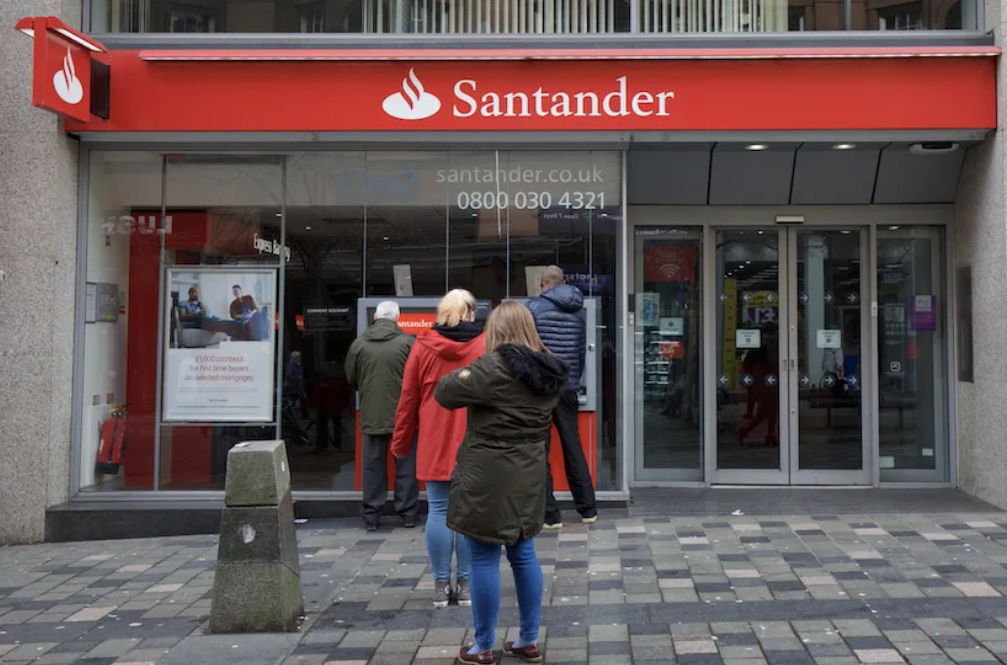 Jobs threat hangs over Santander and TSB staff
