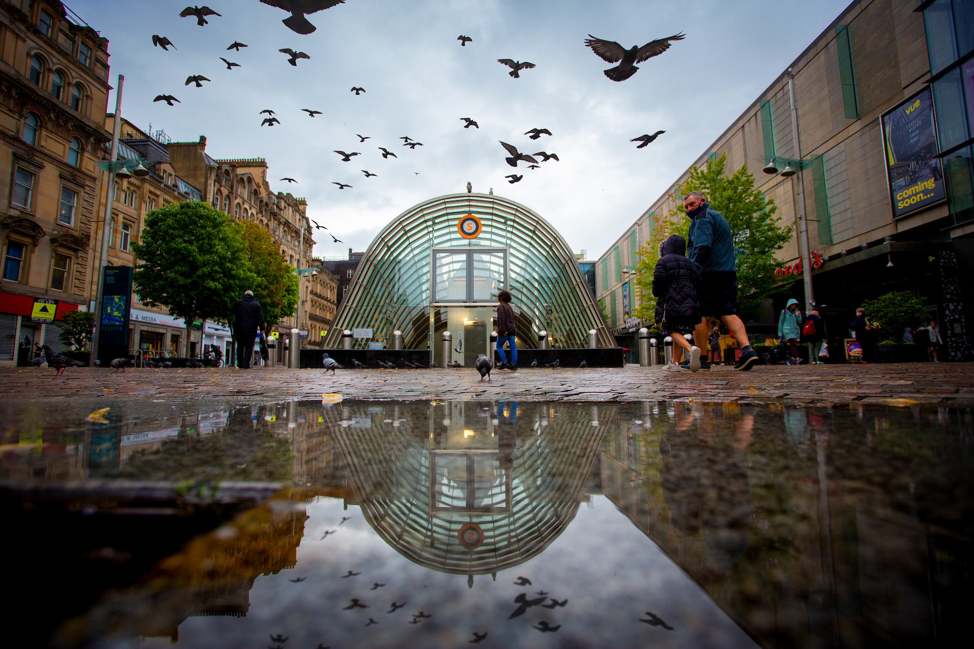 SRC: Scottish retailers face anxious autumn as footfall drops again