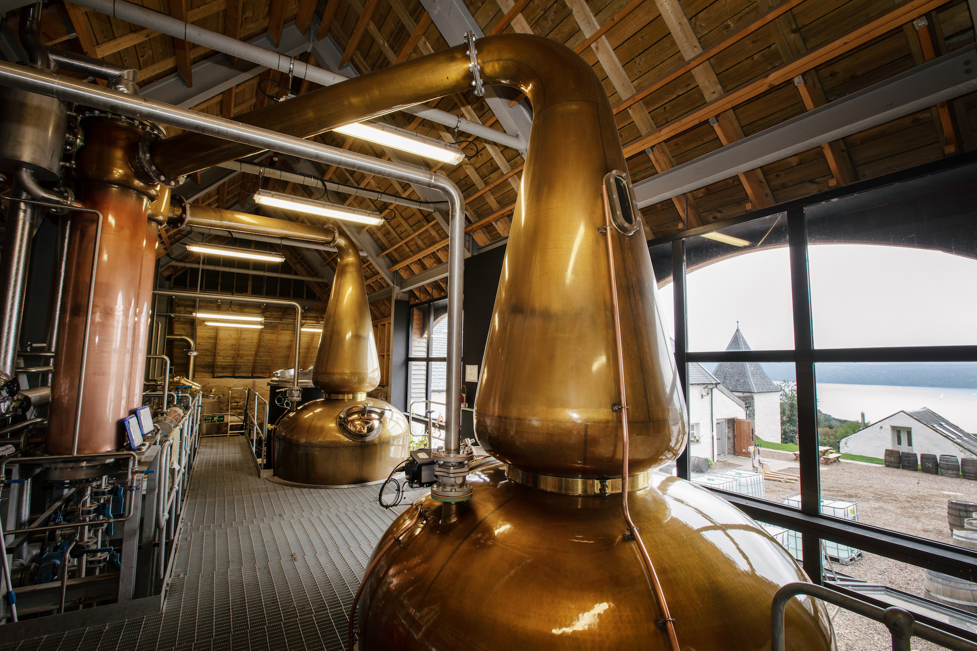 Nc’nean Distillery’s sustainable Scottish whisky goes global with Virgin Money and UKEF backing