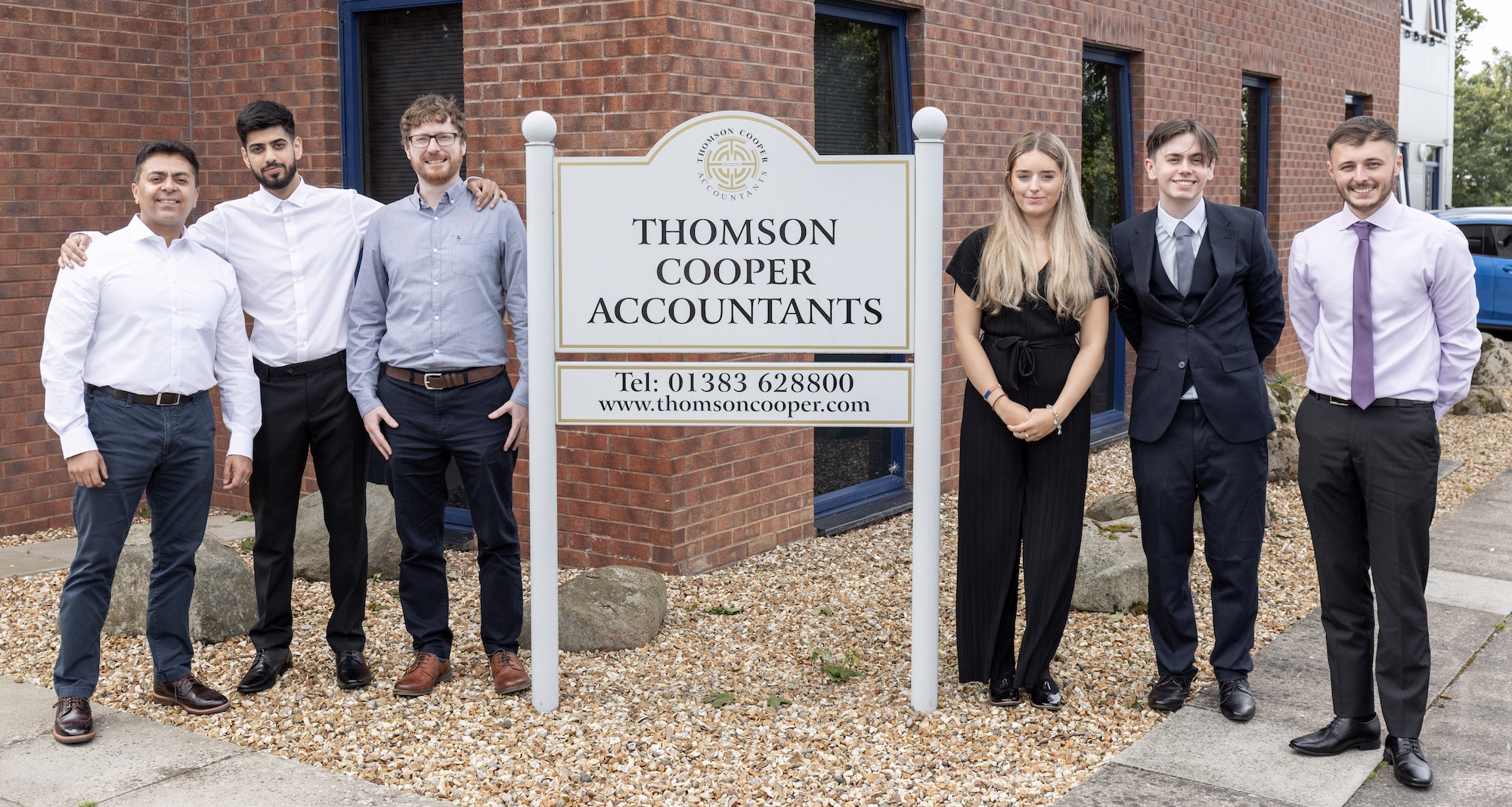 Six new trainees join Thomson Cooper Accountants