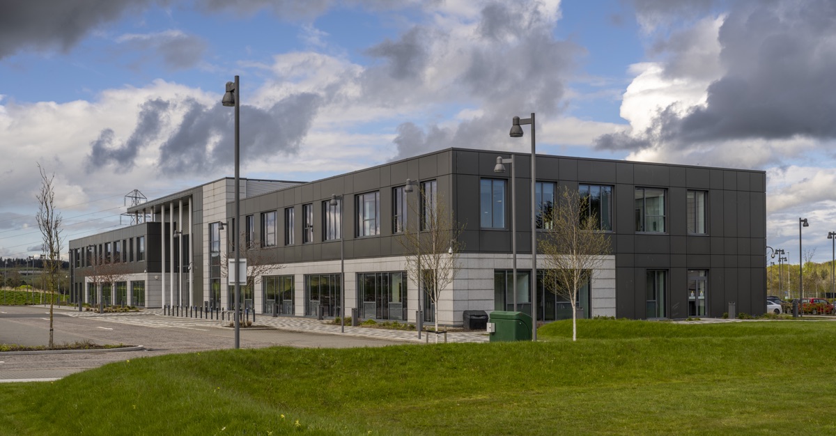 Knight Frank facilitates property deal Harbour Energy secures Prime Four office space