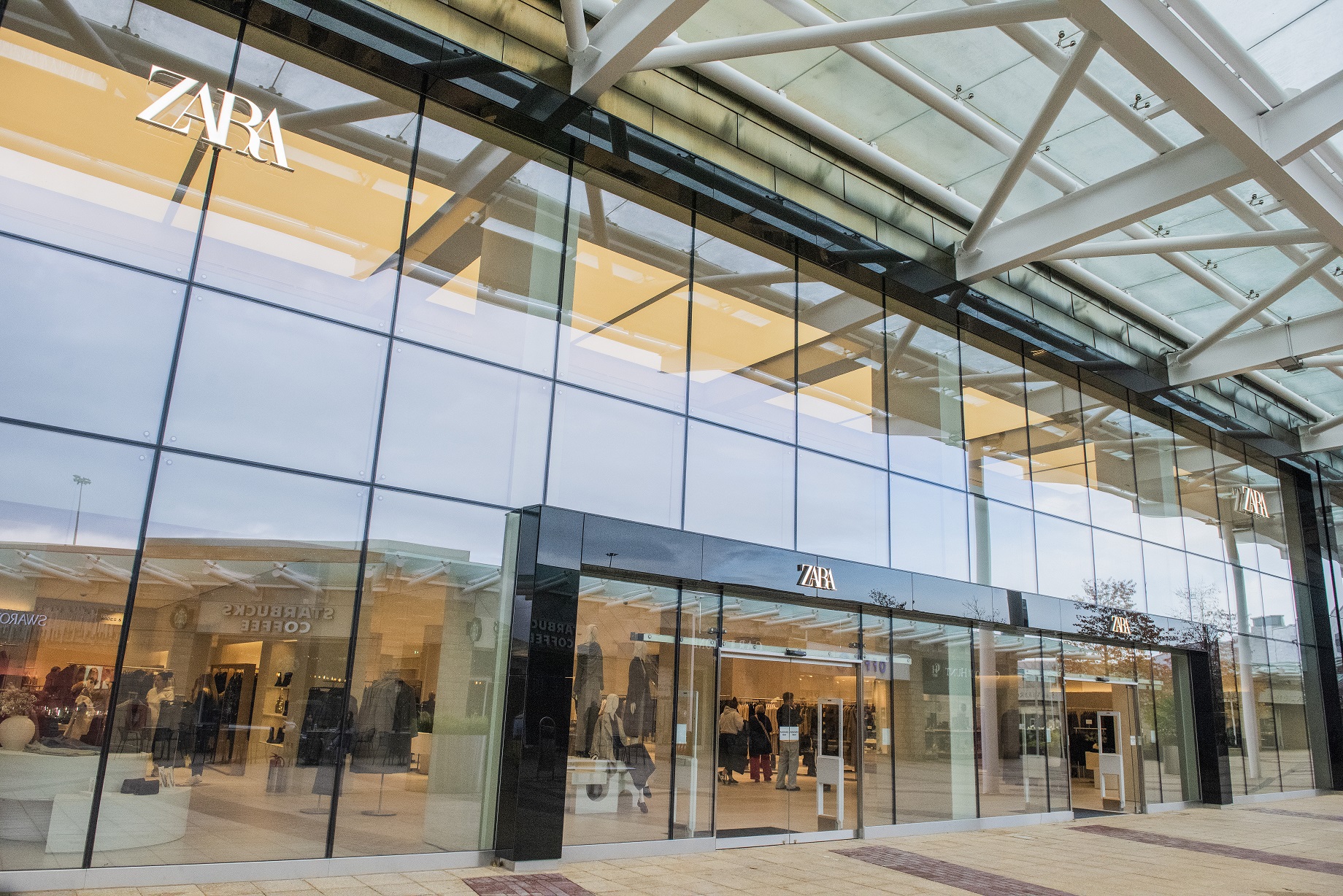 Zara unveils its biggest Scottish store at Glasgow Fort