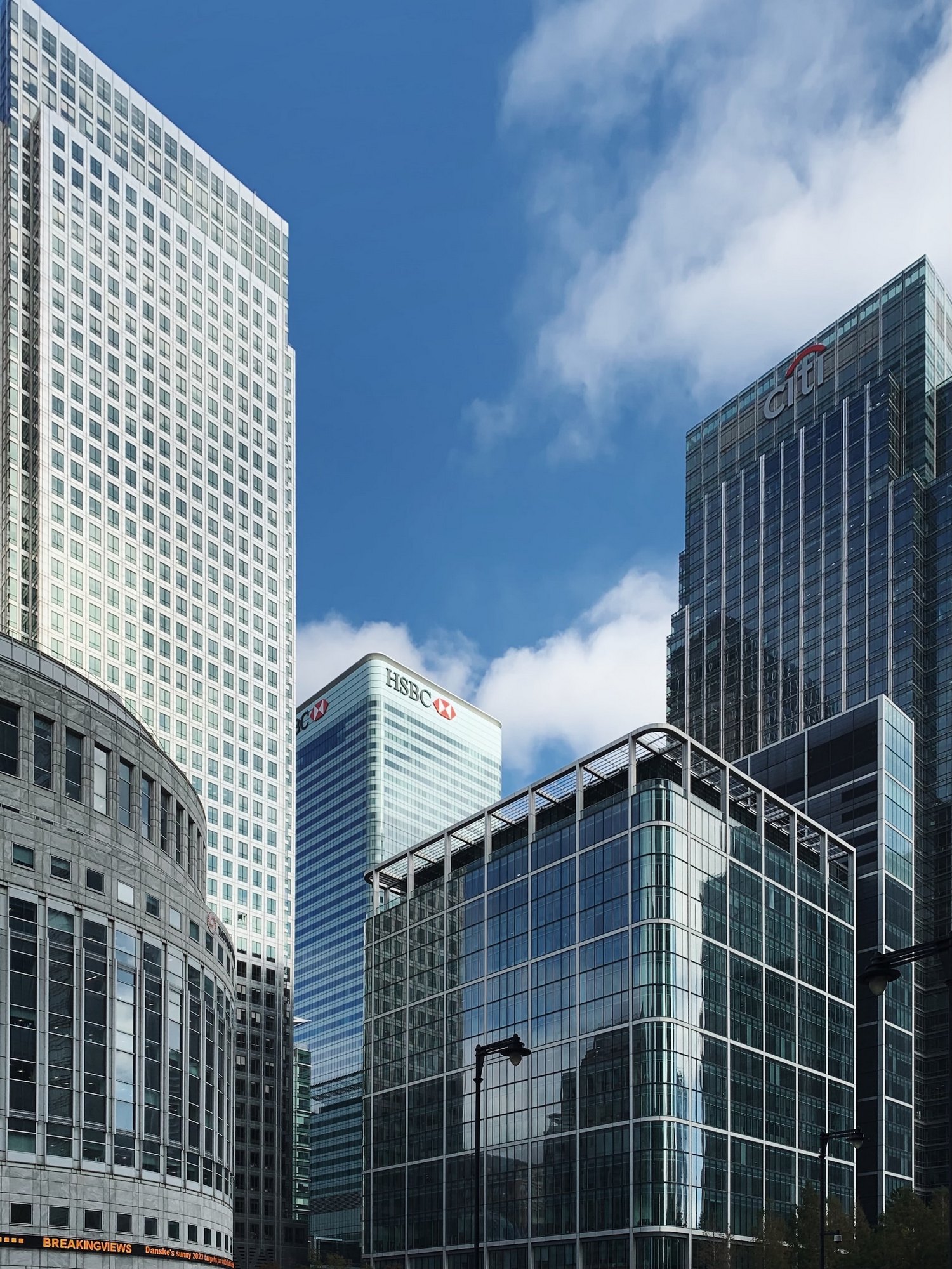 Bankers’ bonus cap could be lifted in bid to attract talent