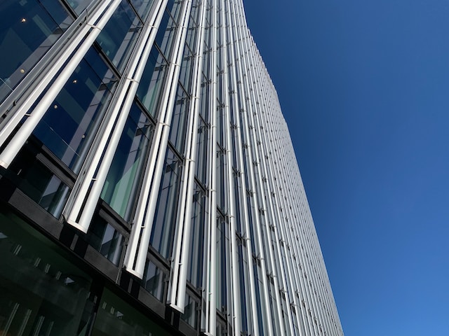 Deloitte UK announces job cuts amidst corporate dealmaking slowdown