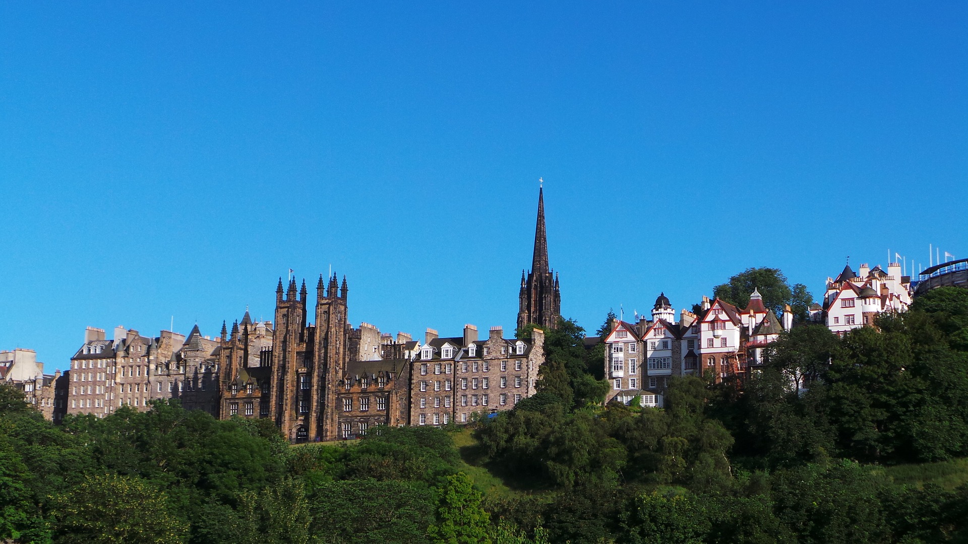 Edinburgh named top Scottish city for UK residential investment opportunities
