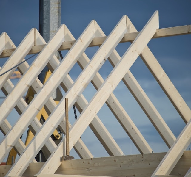 Construction contraction slows but industry mood remains low