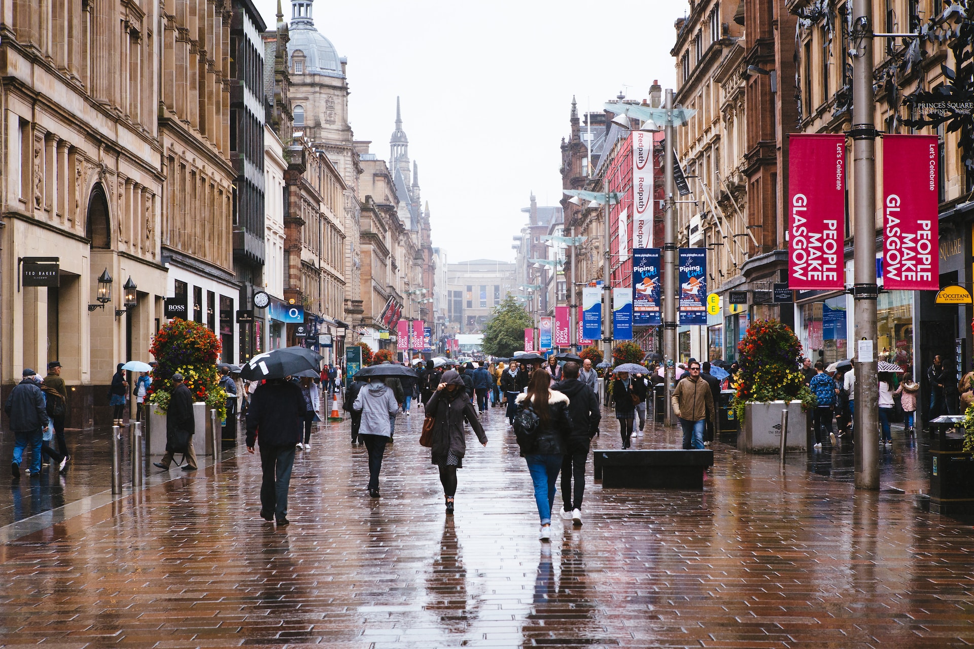 Scottish retail footfall rebounds in March amid early Easter boost